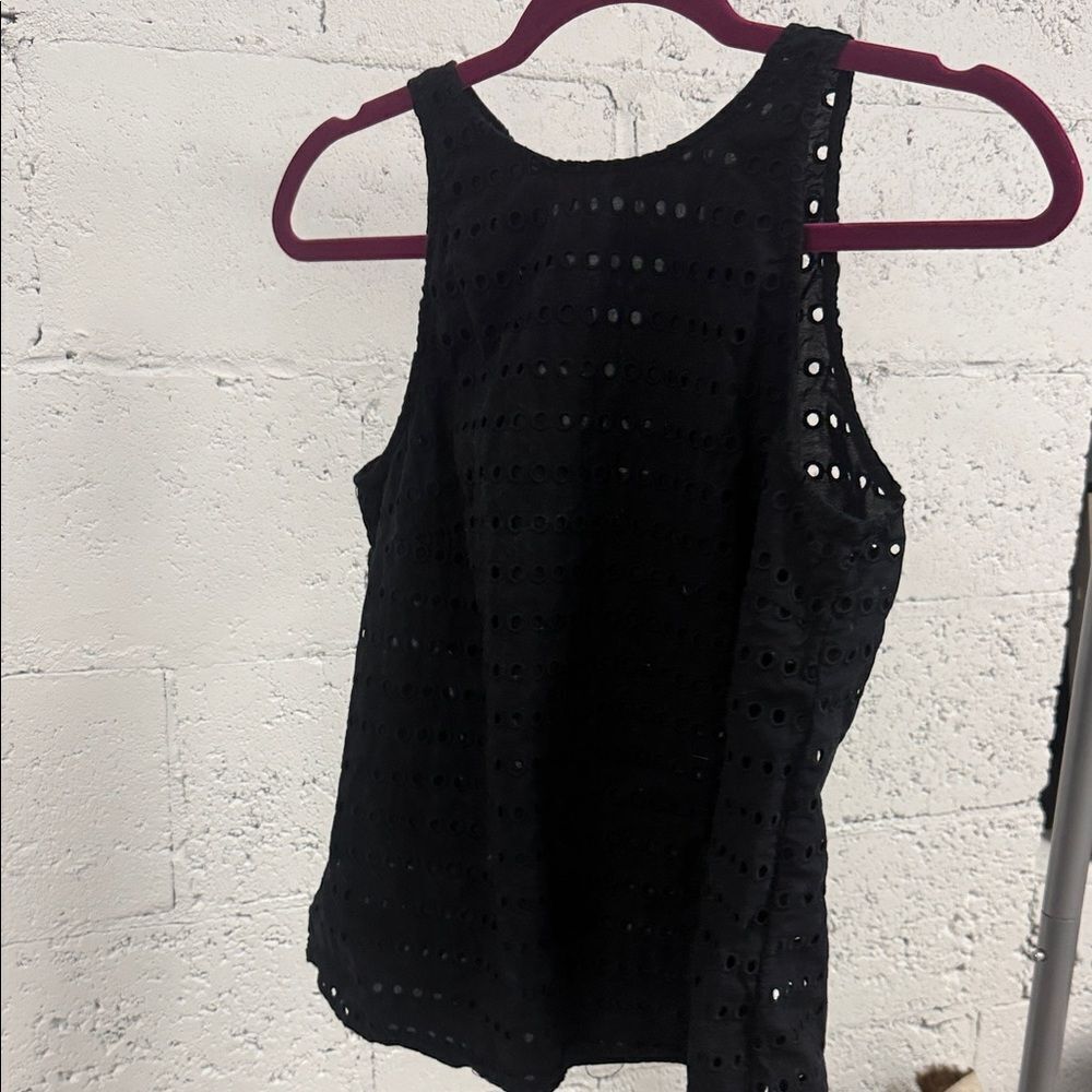 Black Eyelet Sleeveless Top LIKE NEW Size Small Tank